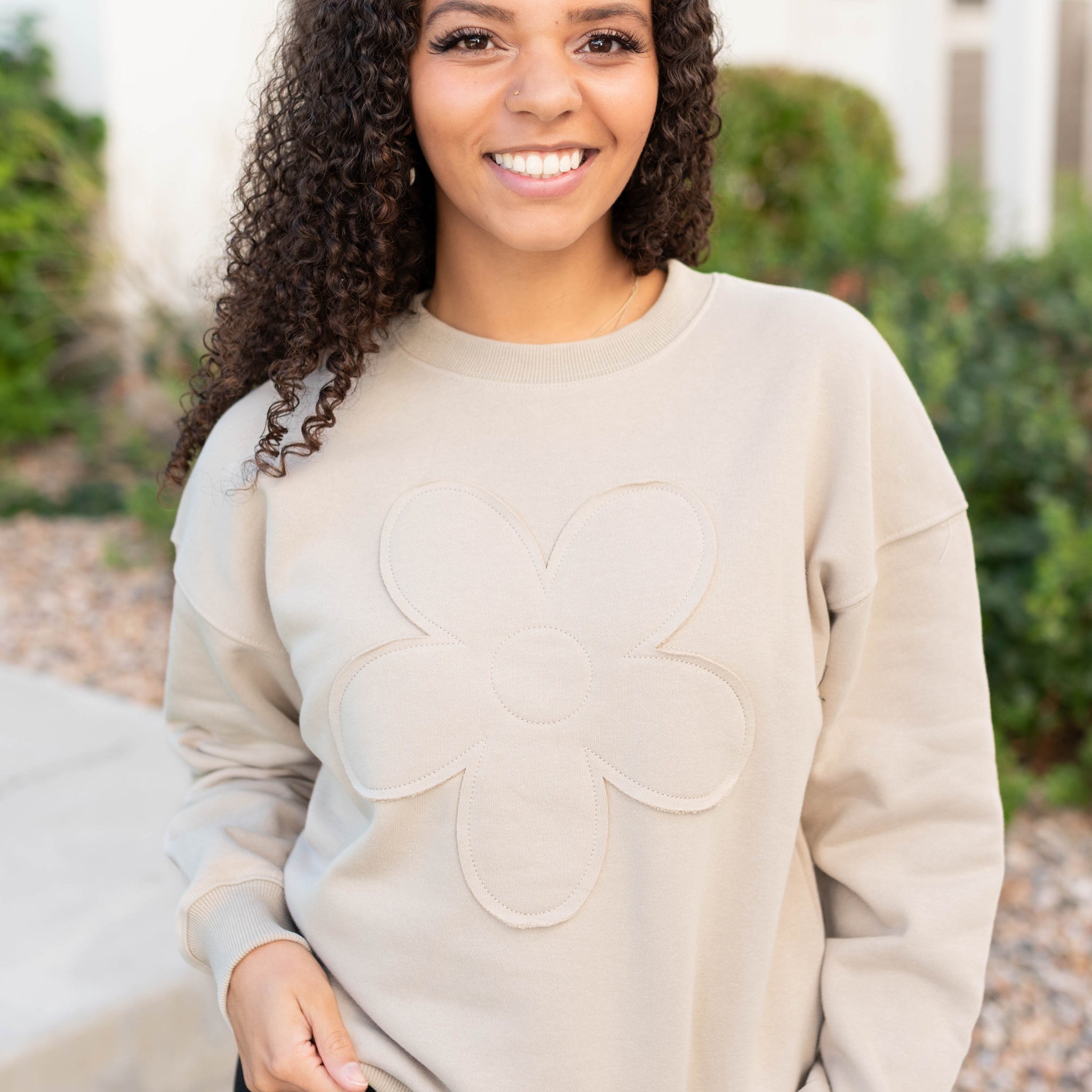 Juliette Taupe Flower Pullover